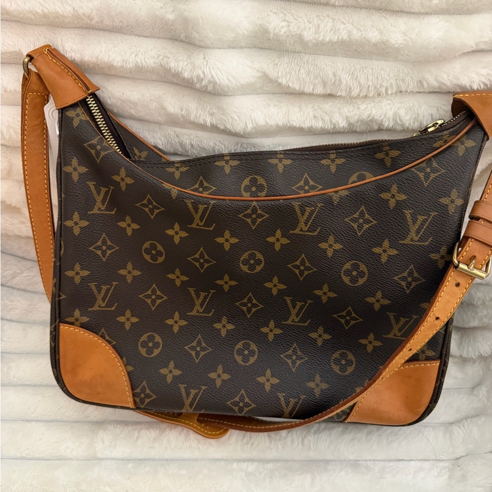 Louis Vuitton Archival Vintage 2004 Mono Boulogne 30